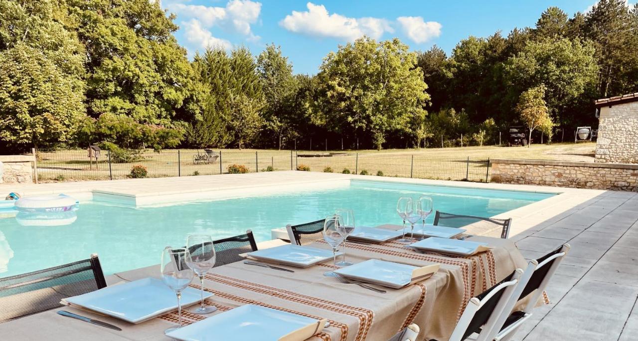 Le Domaine De Camberoux Gite Bressac Exterior photo